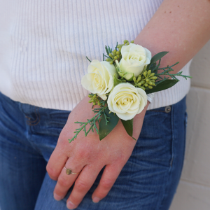 Youth Petite Rose Corsage