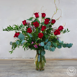 Deluxe Dozen Roses